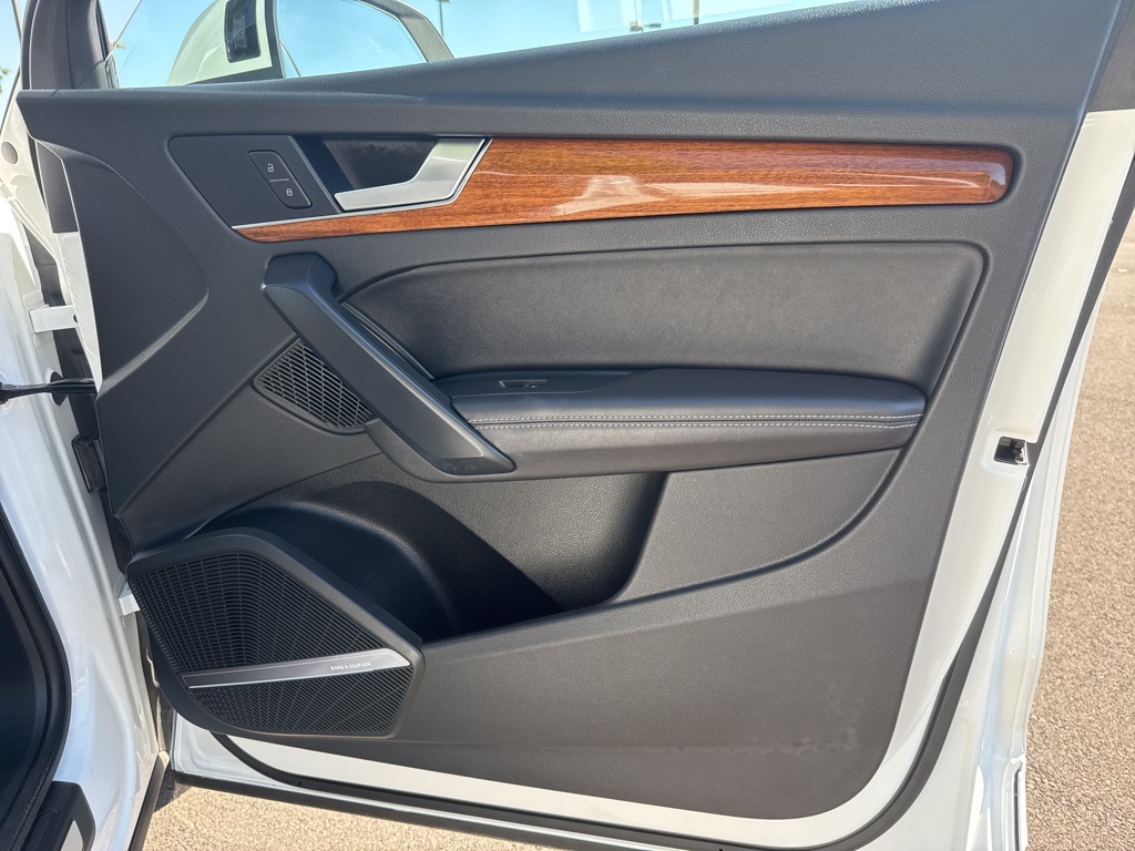 2023 Audi Q5 45 S line Premium photo 33