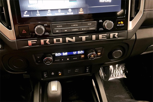2025 Nissan Frontier SV photo 21