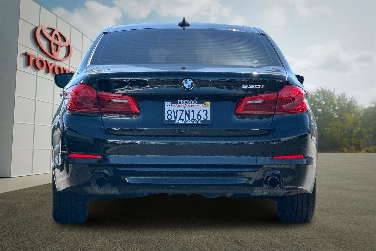 2020 Bmw 530i Sedan photo 3