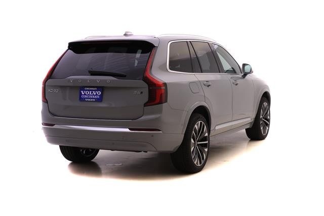 2026 Volvo XC90 AWD Plus photo 4