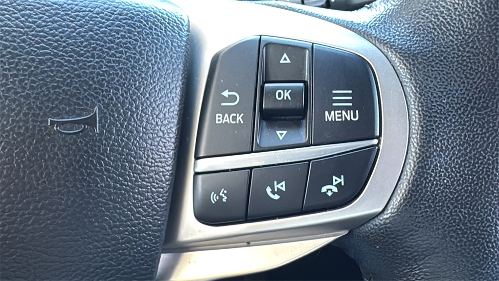 2022 Ford Explorer XLT photo 11