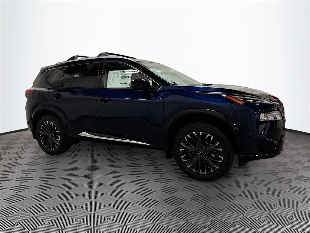 2026 Nissan Rogue Platinum photo 4