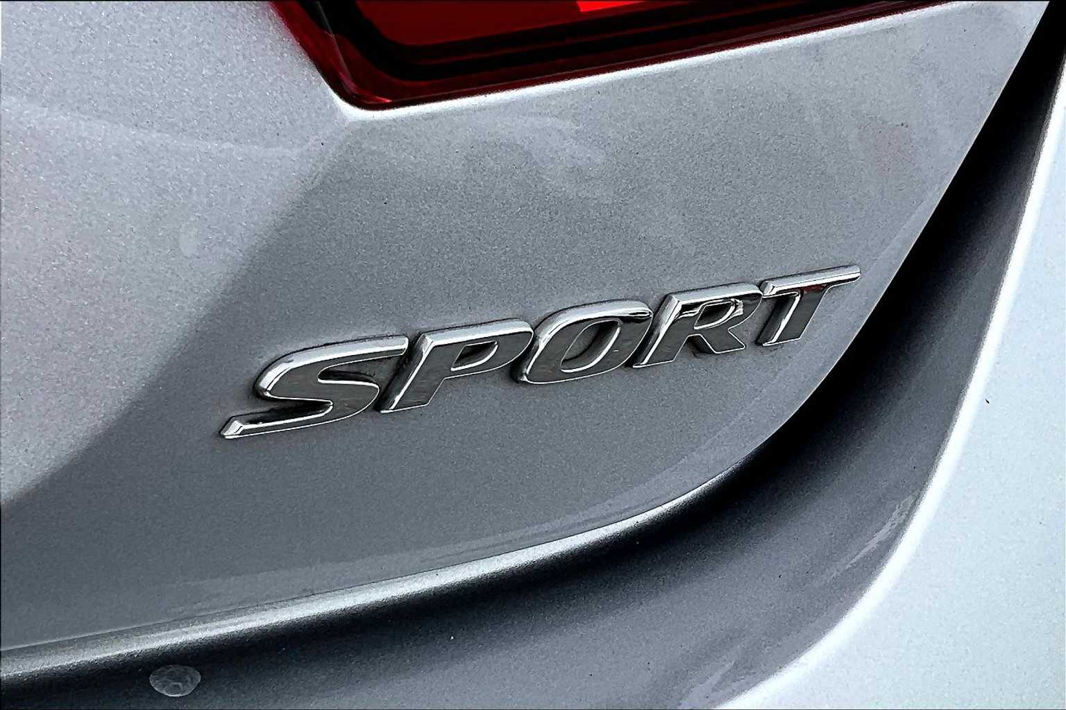 2022 Honda Accord Sport photo 9