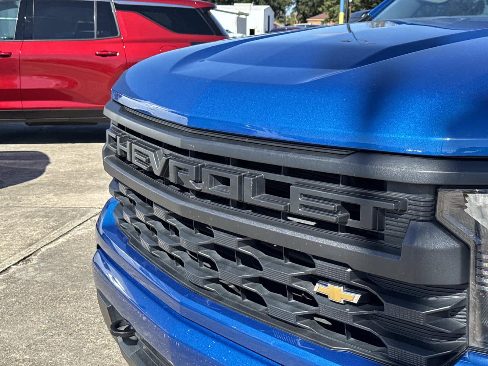 2022 Chevrolet Silverado 1500 Custom photo 3