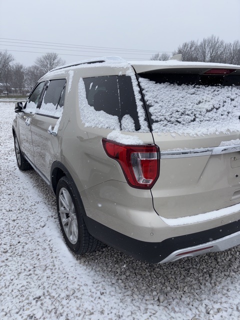 2017 Ford Explorer Limited photo 4