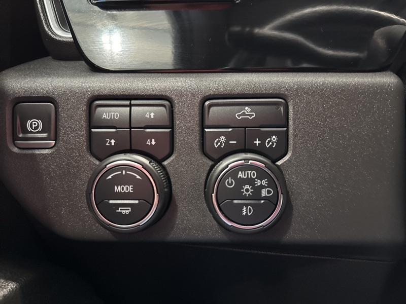 2024 Chevrolet Silverado 1500 LT Trail Boss photo 23