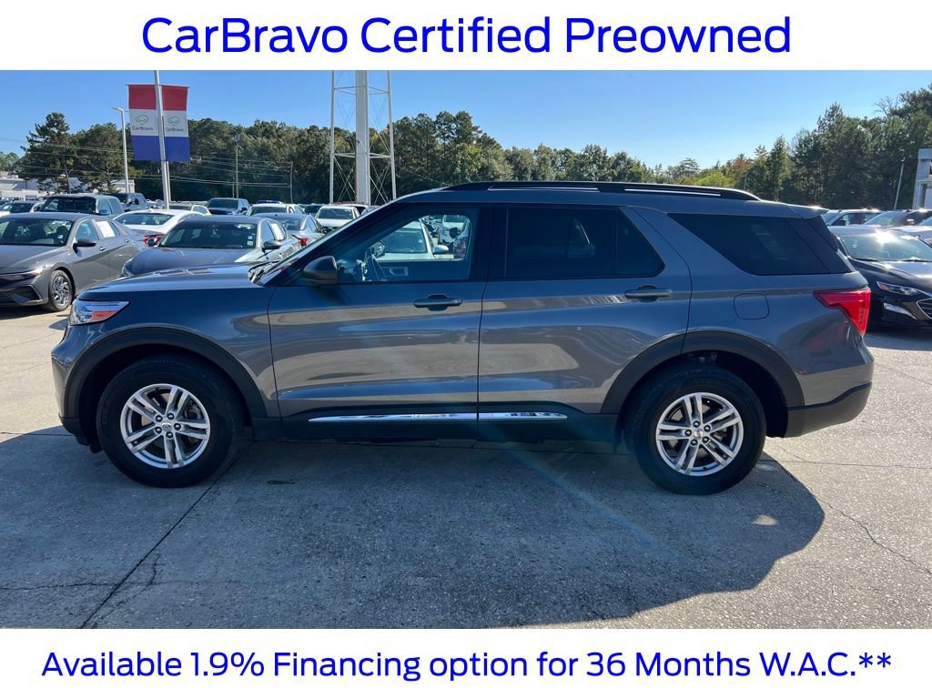 2023 Ford Explorer XLT photo 2