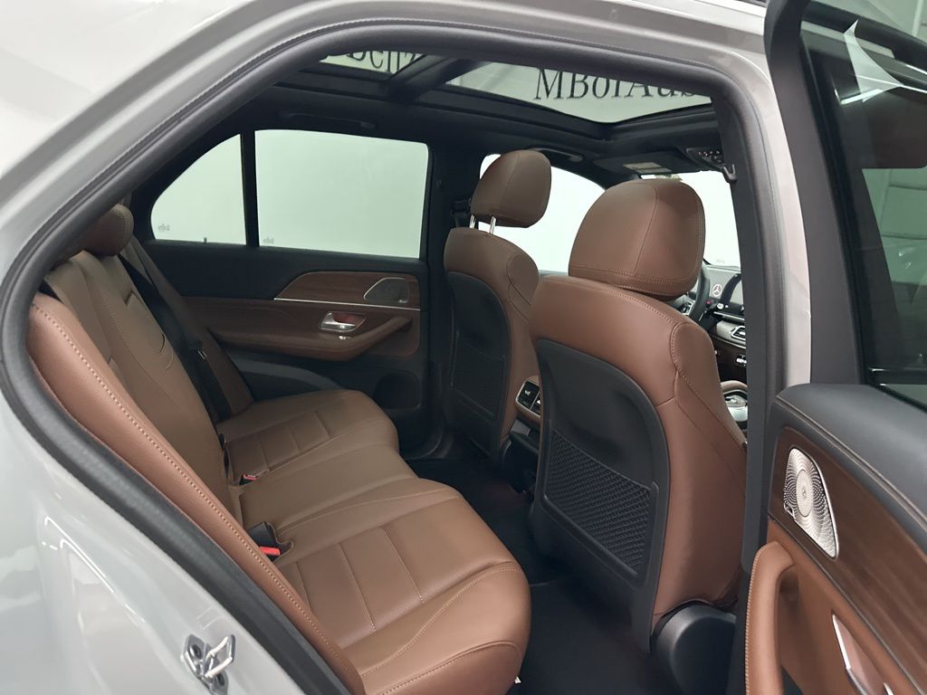 2026 Mercedes Benz GLE 450 4MATIC photo 22