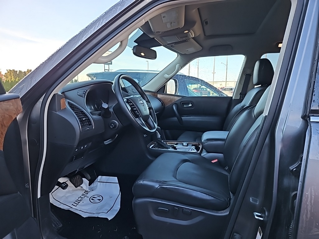 2024 Nissan Armada SL photo 4