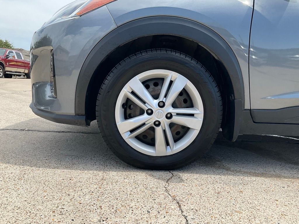 2021 Nissan Kicks S photo 8