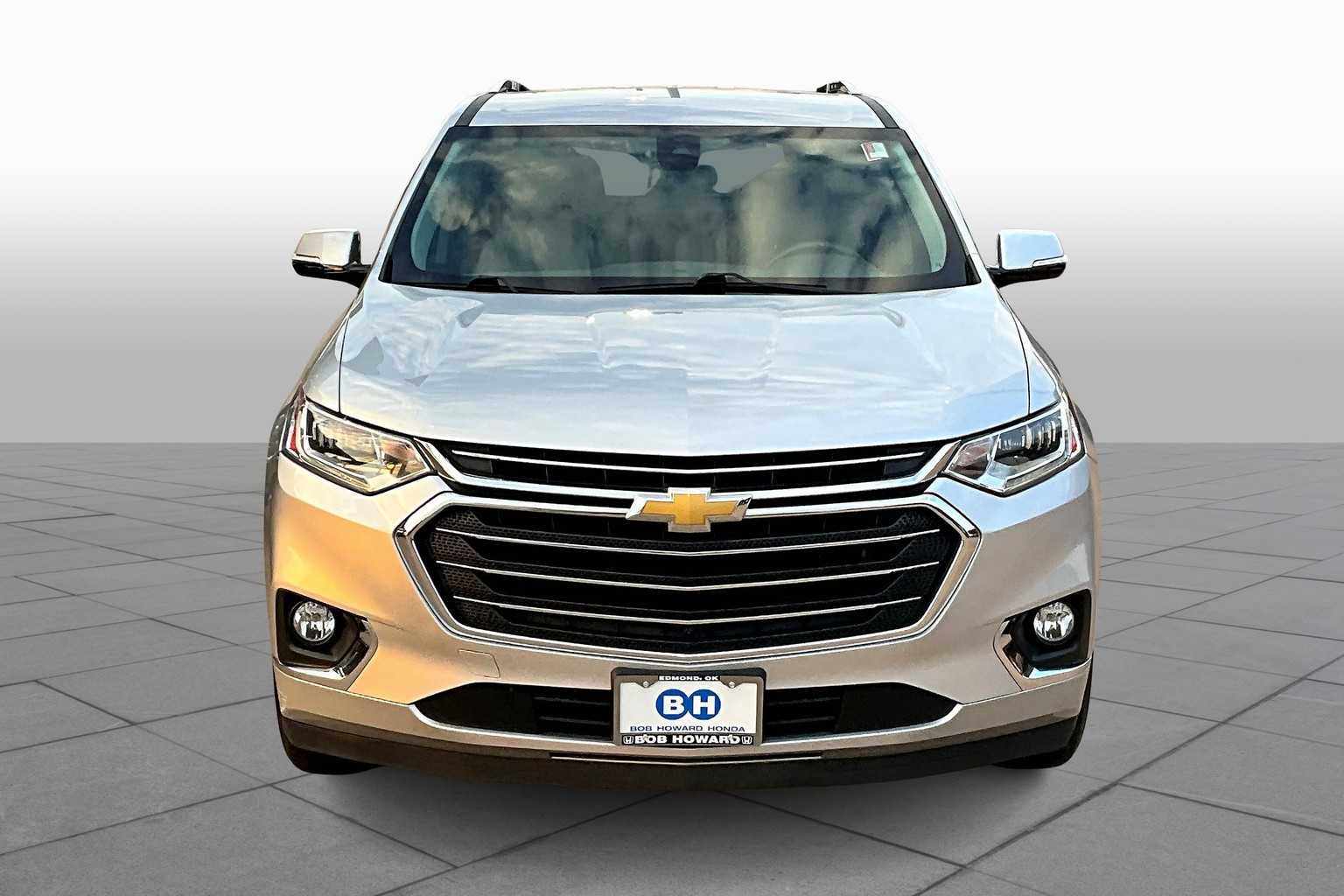 2019 Chevrolet Traverse Premier photo 3