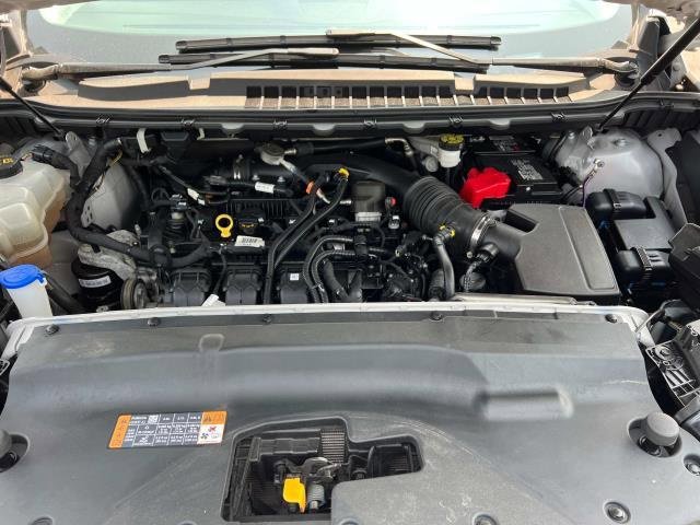 2022 Ford Edge SEL photo 9