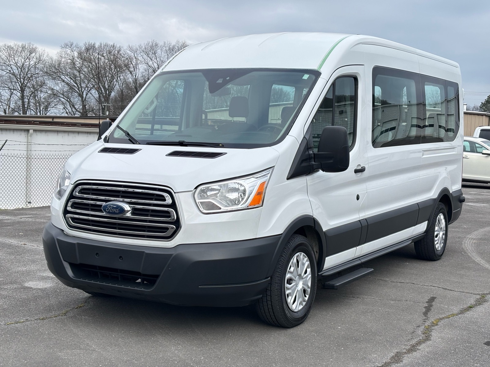 2017 Ford Transit Wagon XLT