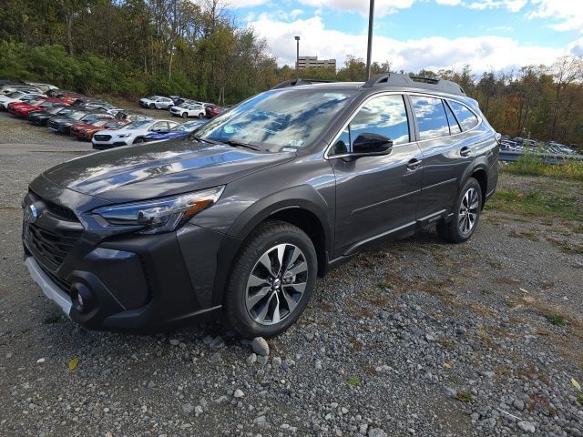 2025 Subaru Outback Limited's photo