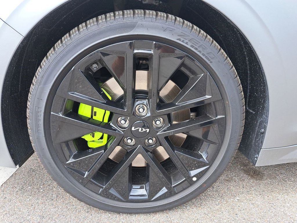 2026 Kia K5 GT photo 10