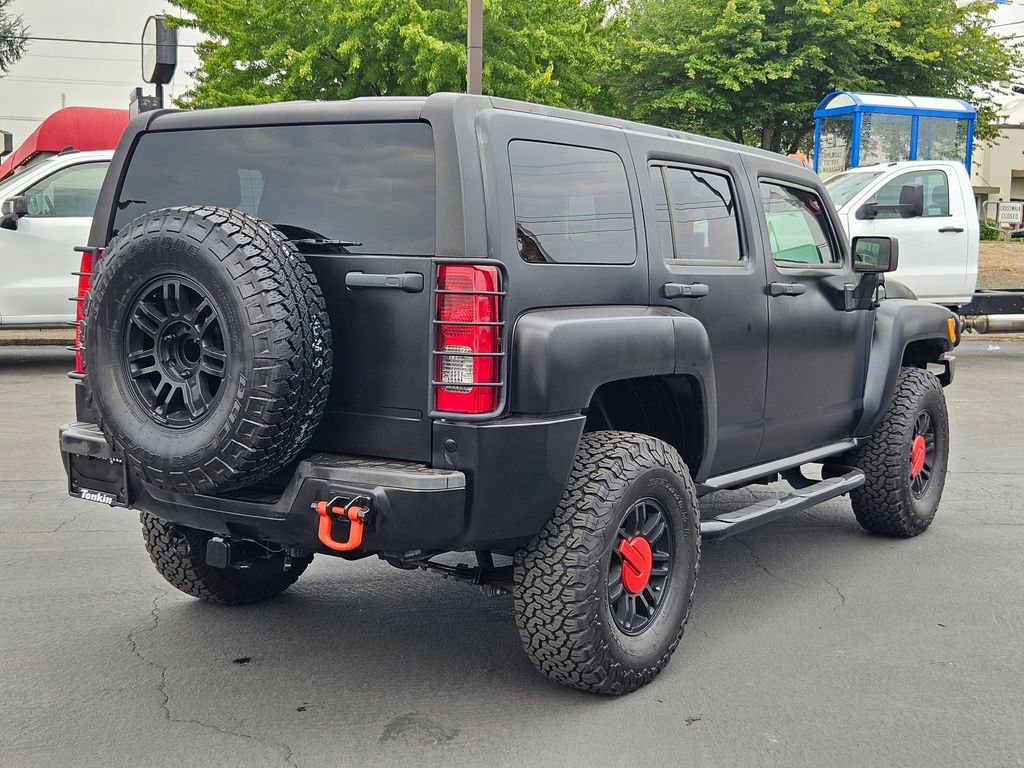 2008 Hummer H3 Luxury photo 6