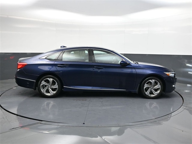 2018 Honda Accord EX photo 2