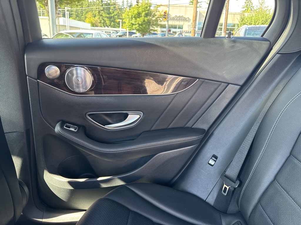 2018 Mercedes Benz GLC 300 4MATIC photo 37