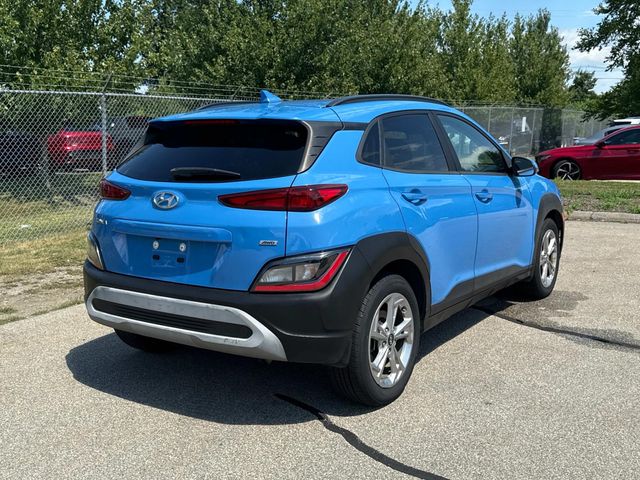 2022 Hyundai Kona SEL photo 3