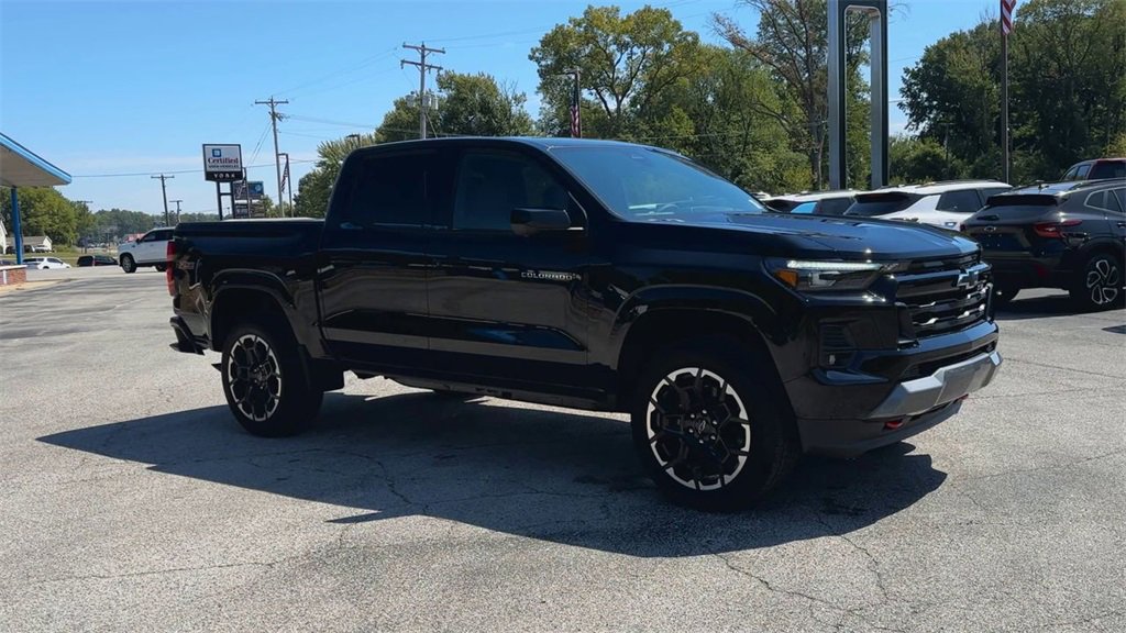 2026 Chevrolet Colorado Z71 photo 3