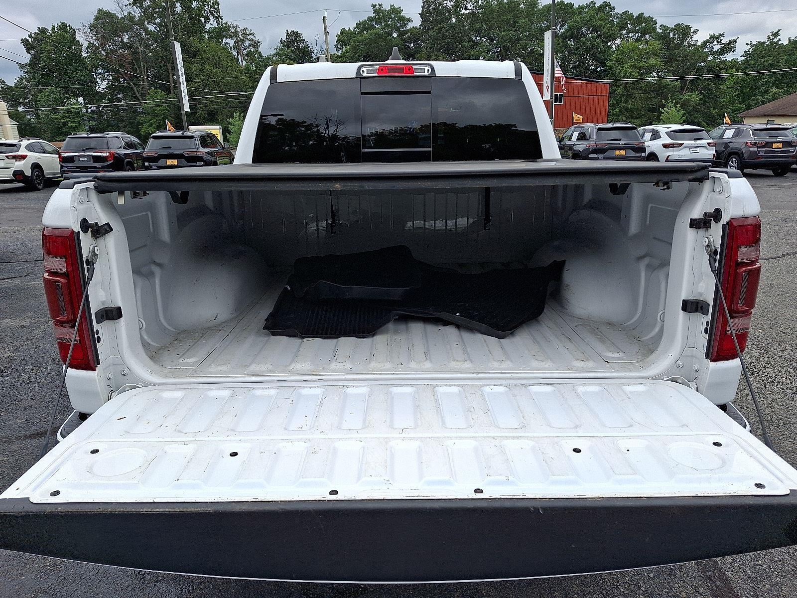 2022 Ram 1500 Laramie photo 27