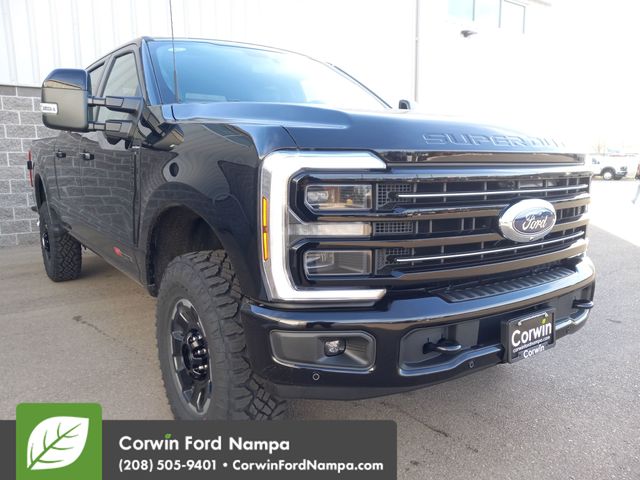 2026 Ford F-250 Super Duty Platinum's photo