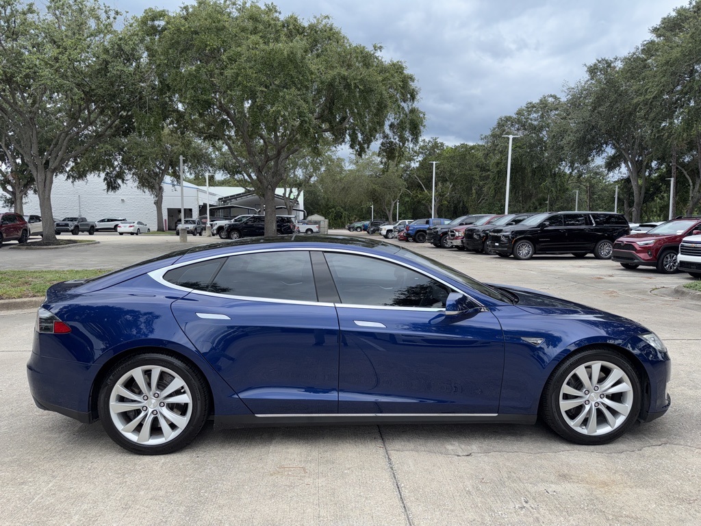 Used 2016 Tesla Model S 90D with VIN 5YJSA1E2XGF123581 for sale in Greater Northdale, FL