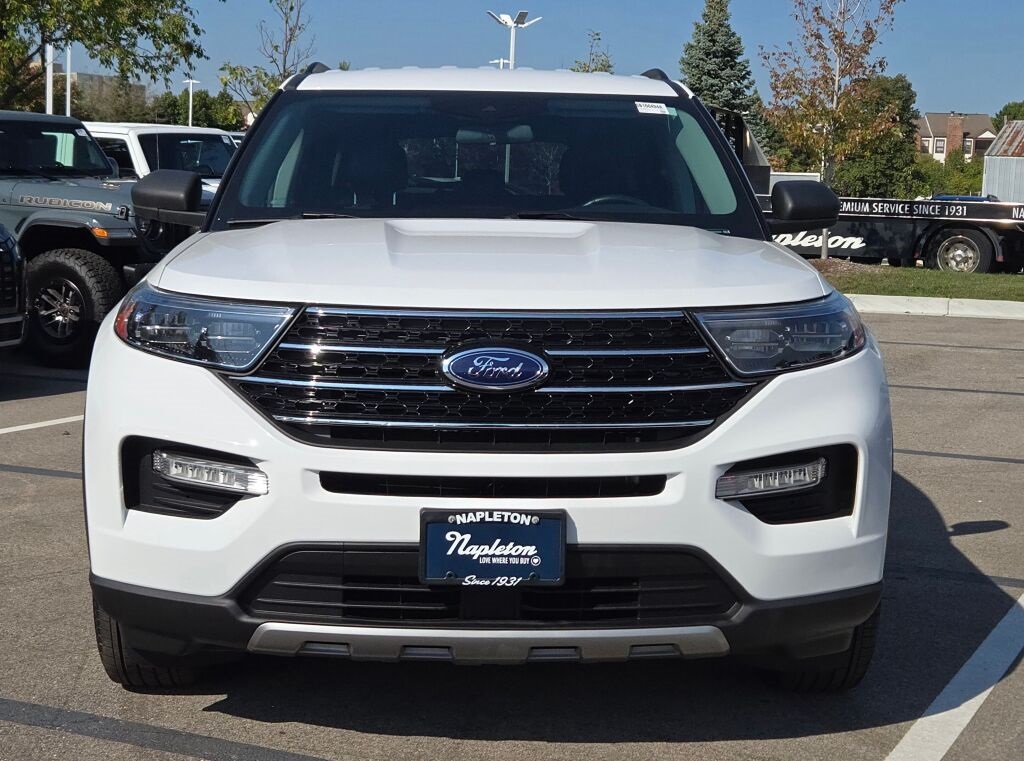 2020 Ford Explorer XLT photo 4