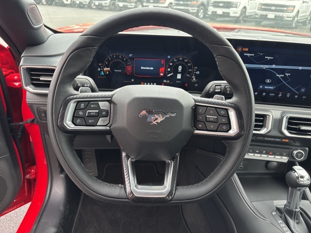 2025 Ford Mustang GT Premium photo 12