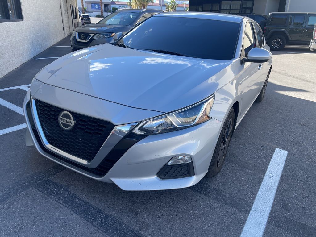 2020 Nissan Altima 2.5 S photo 3