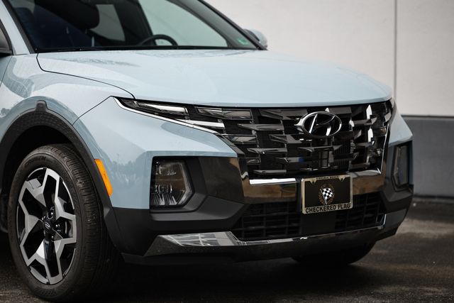 2024 Hyundai Santa Cruz Limited photo 2