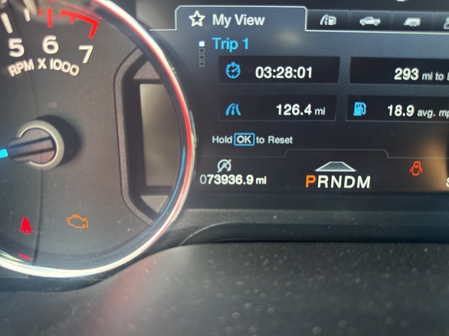 2019 Ford F-150 Platinum photo 2