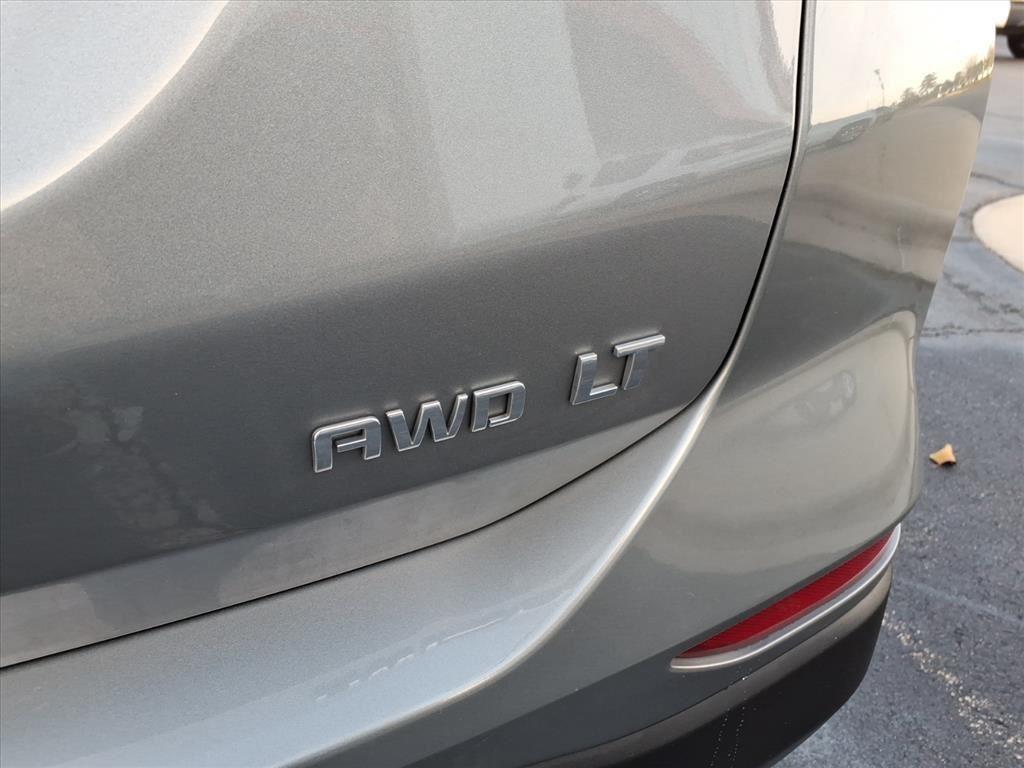 2024 Chevrolet Equinox LT photo 4