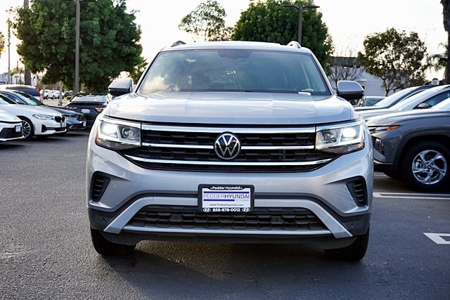 Used 2022 Silver Volkswagen 3.6L V6 SE w/Technology image 4