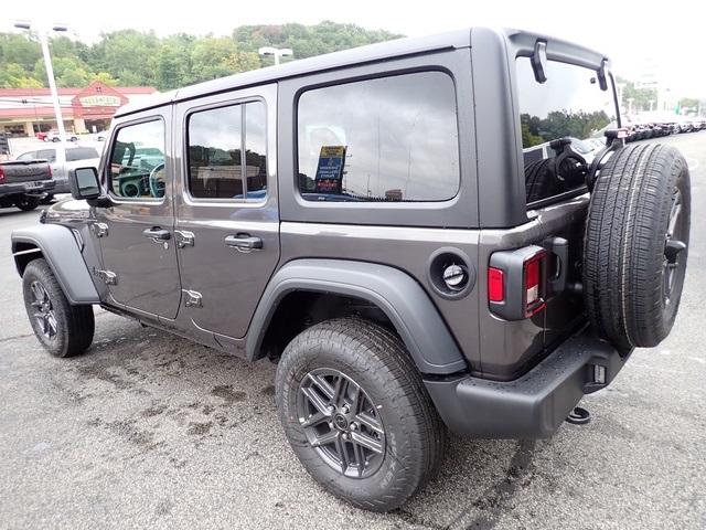 2025 Jeep Wrangler Sport S photo 3