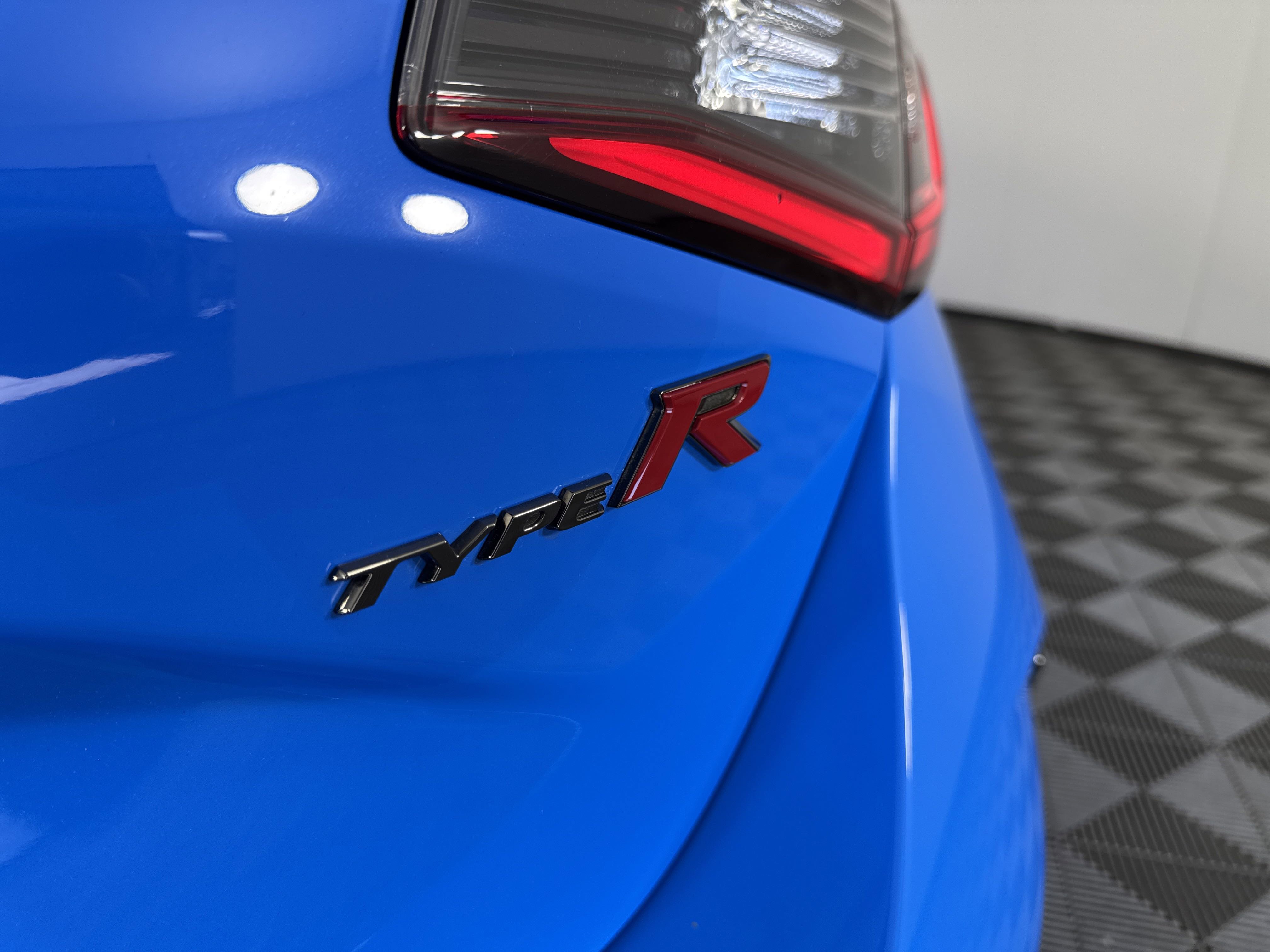 2024 Honda Civic Type R photo 2