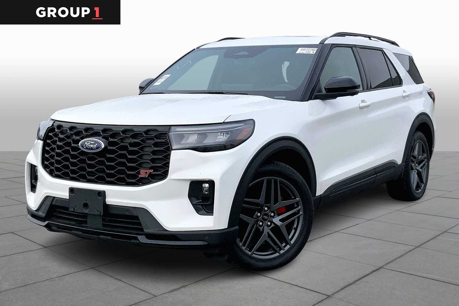 2025 Ford Explorer ST's photo