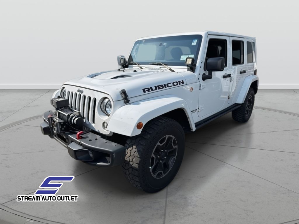 2016 Jeep Wrangler Unlimited Rubicon photo 2