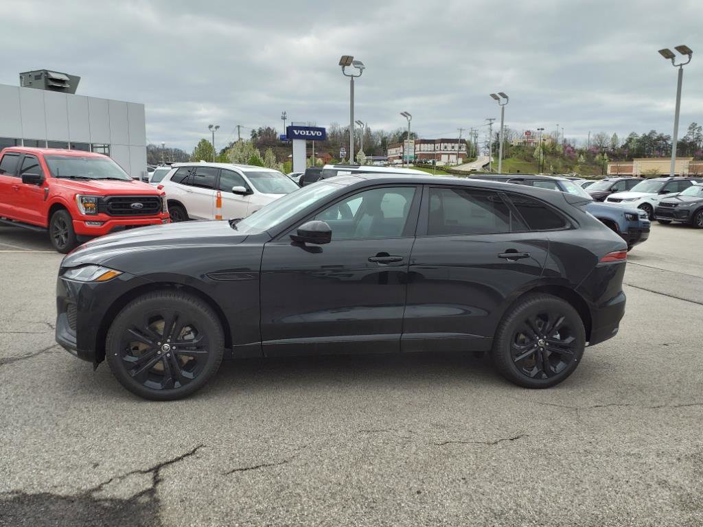 2026 Jaguar F-PACE P250 R-Dynamic S photo 2