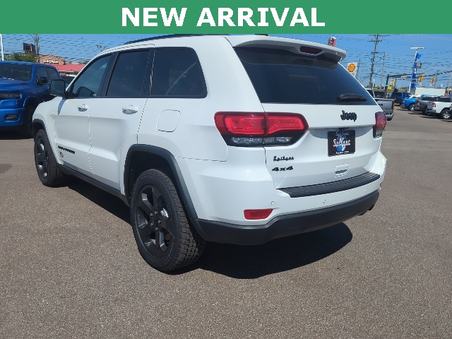 2021 Jeep Grand Cherokee Freedom photo 2