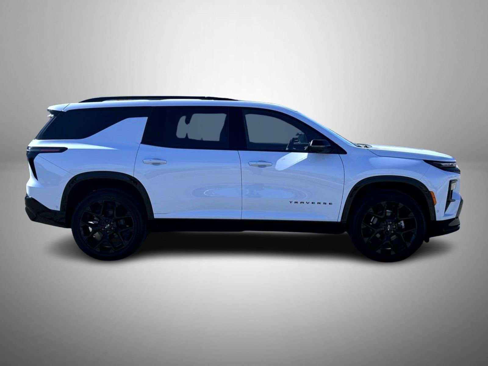 2026 Chevrolet Traverse RS photo 3