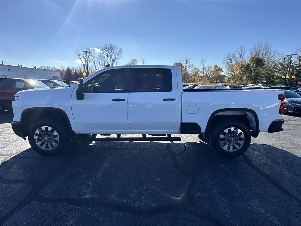 2024 CHEVROLET SILVERADO HD - Image 5