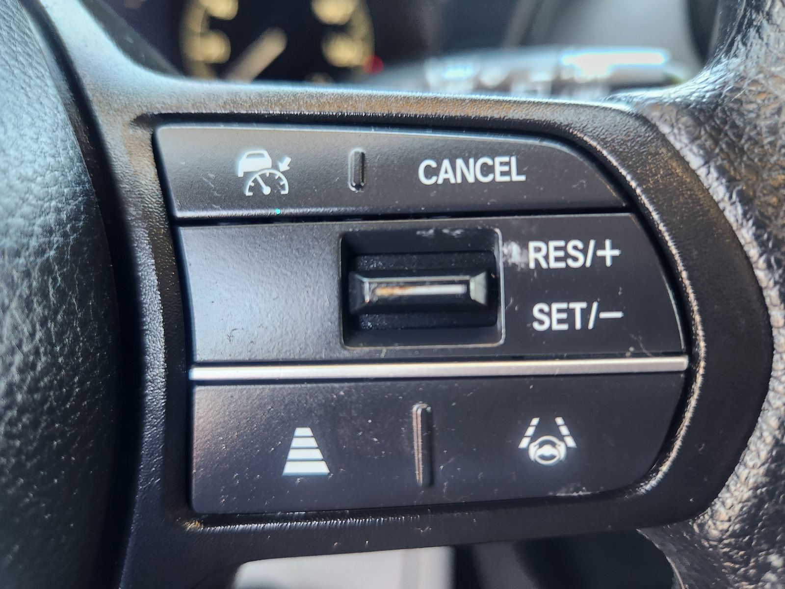 2024 Honda HR-V LX photo 18