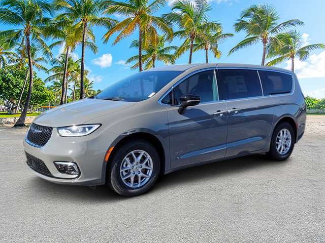 2025 Chrysler Pacifica photo 2