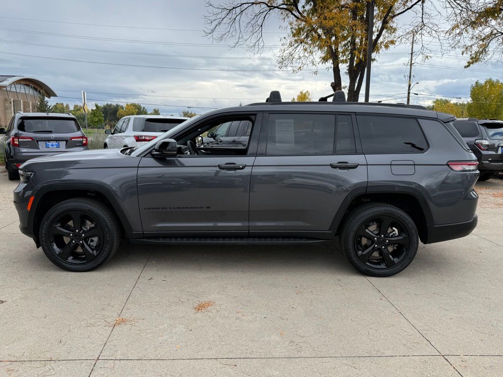 2023 Jeep Grand Cherokee Altitude X photo 4