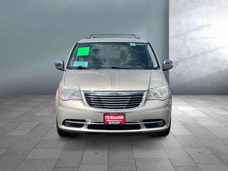 Used 2013 Chrysler Town & Country Touring-L with VIN 2C4RC1CG7DR531429 for sale in Sioux Falls, SD