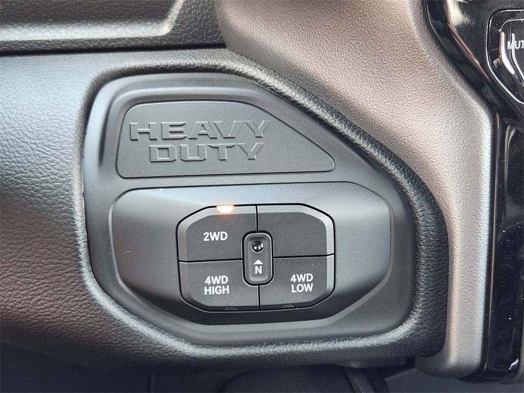 2026 Ram 2500 Big Horn photo 14