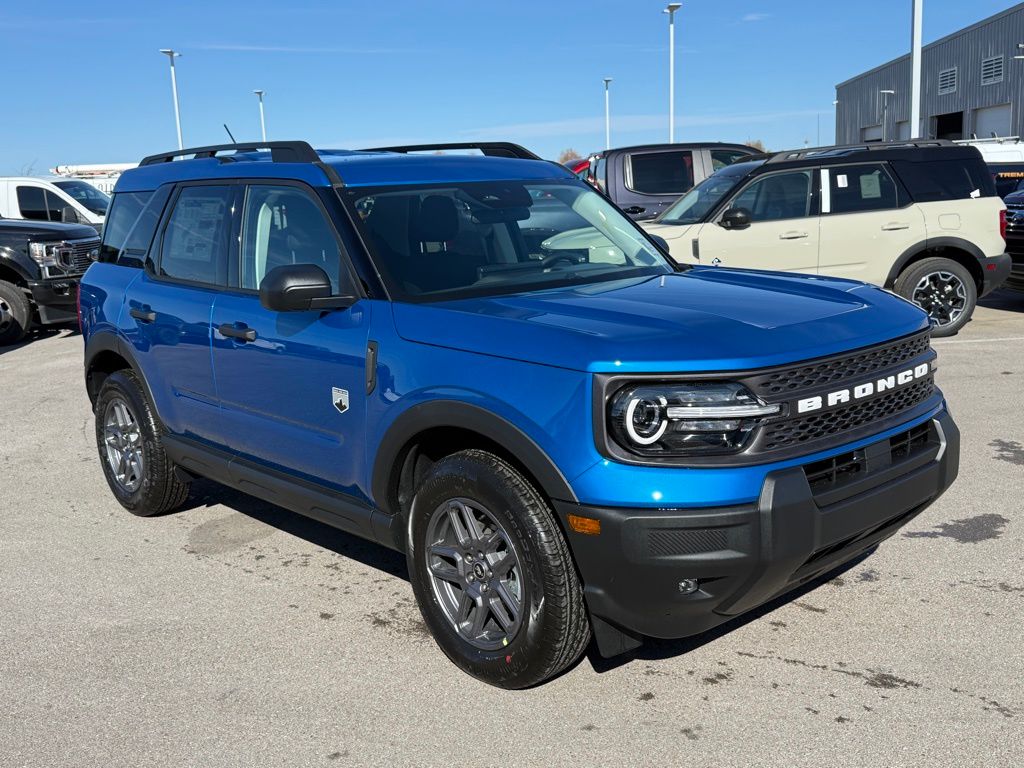 2025 Ford Bronco Sport Big Bend photo 2