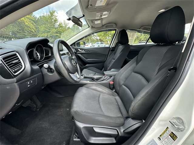 2016 Mazda Mazda3 i Sport photo 11