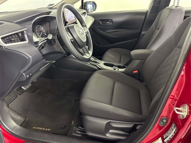 2023 Toyota Corolla LE photo 12